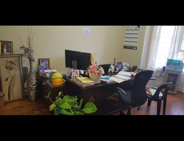 736M² OFFICE FOR SALE IN GLENWOOD